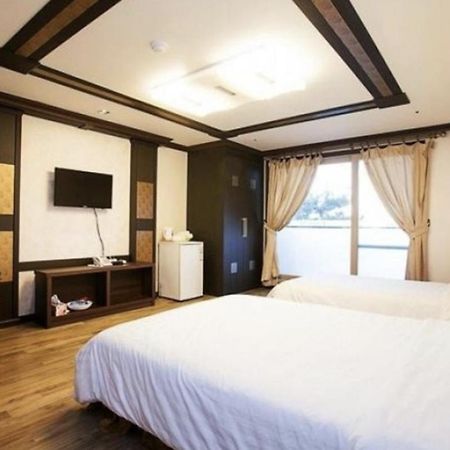 Jeju Ts Youth Hostel & Resort Σεογκουίπο Εξωτερικό φωτογραφία
