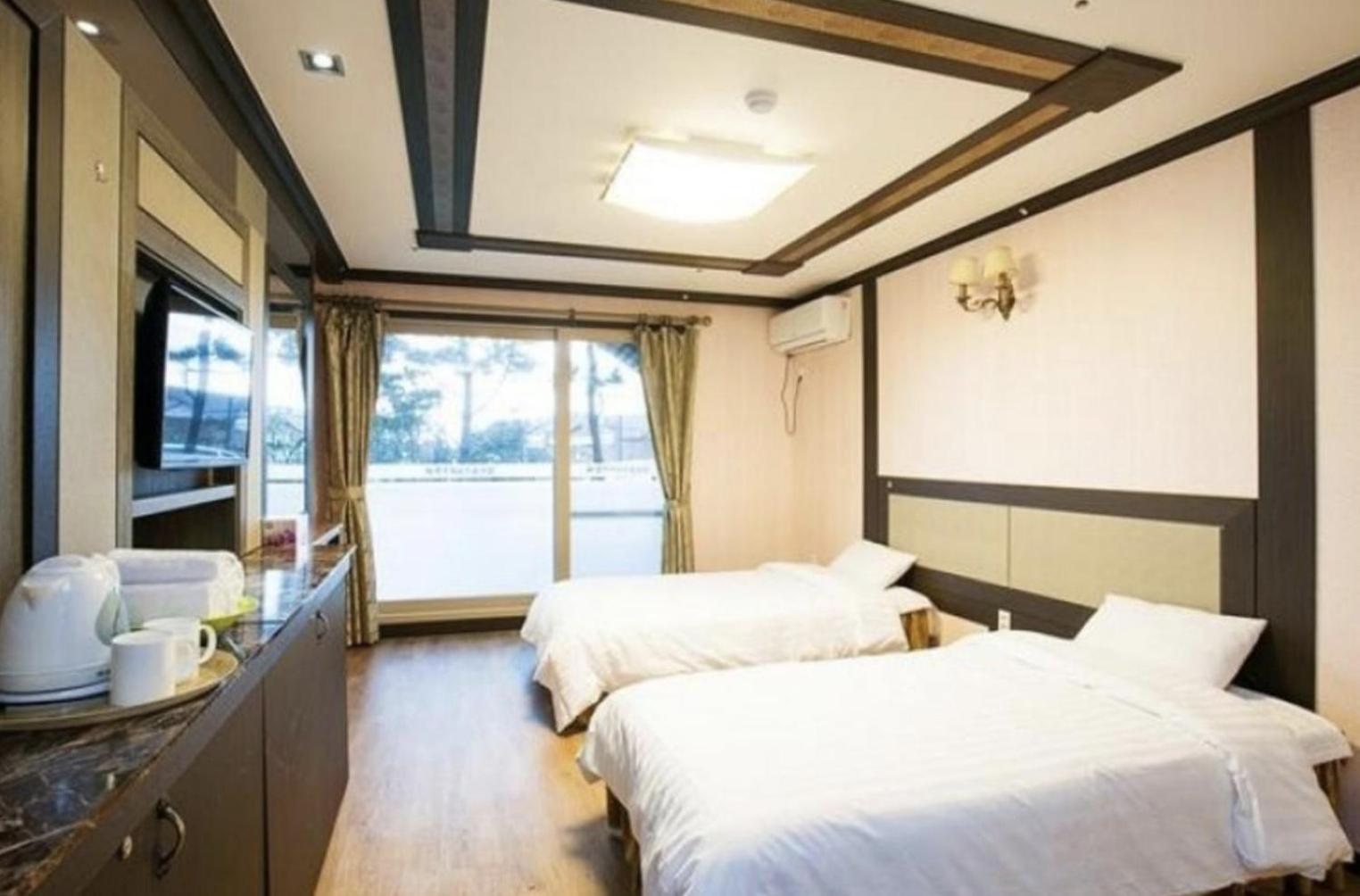 Jeju Ts Youth Hostel & Resort Σεογκουίπο Εξωτερικό φωτογραφία