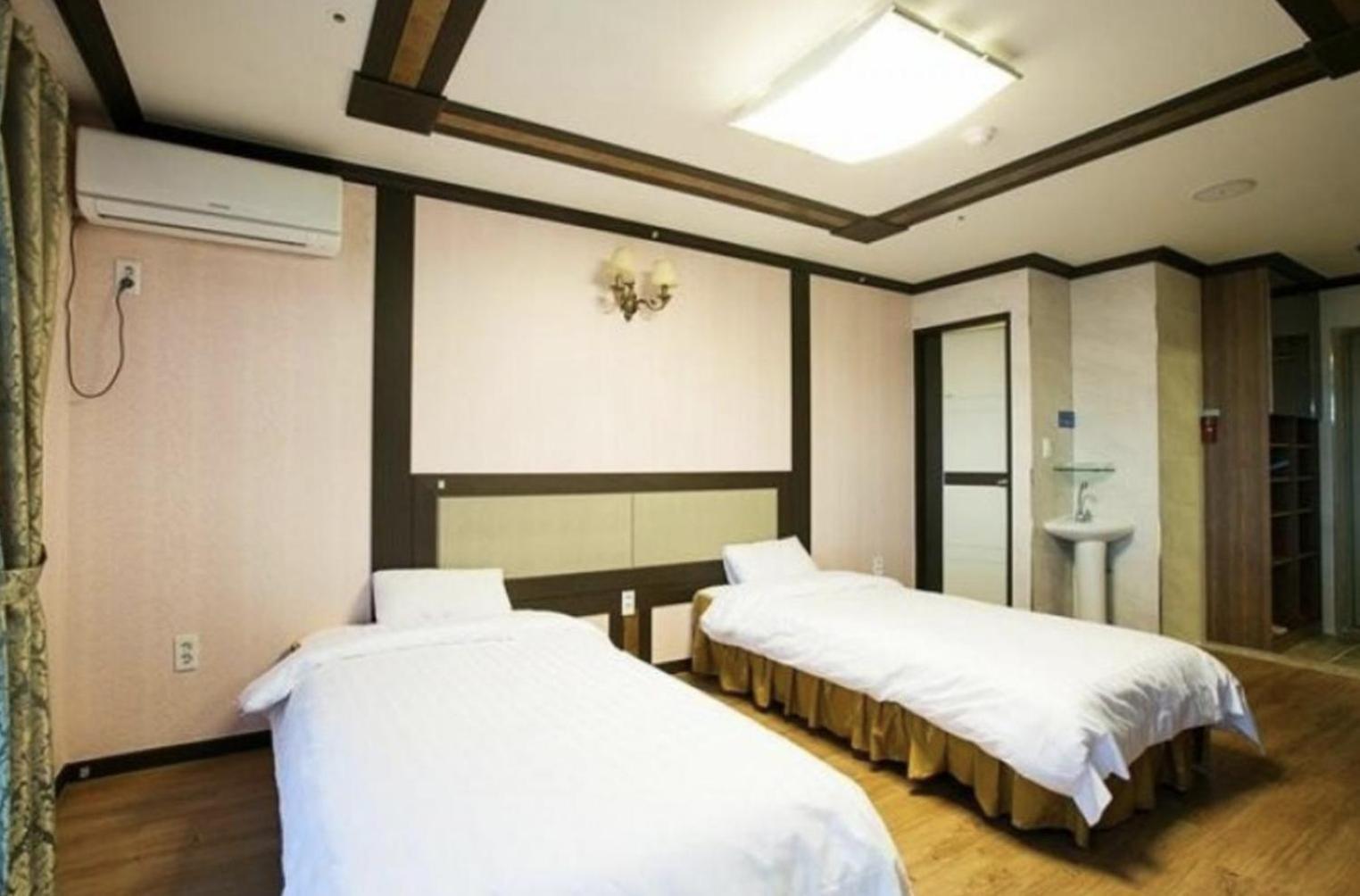 Jeju Ts Youth Hostel & Resort Σεογκουίπο Εξωτερικό φωτογραφία