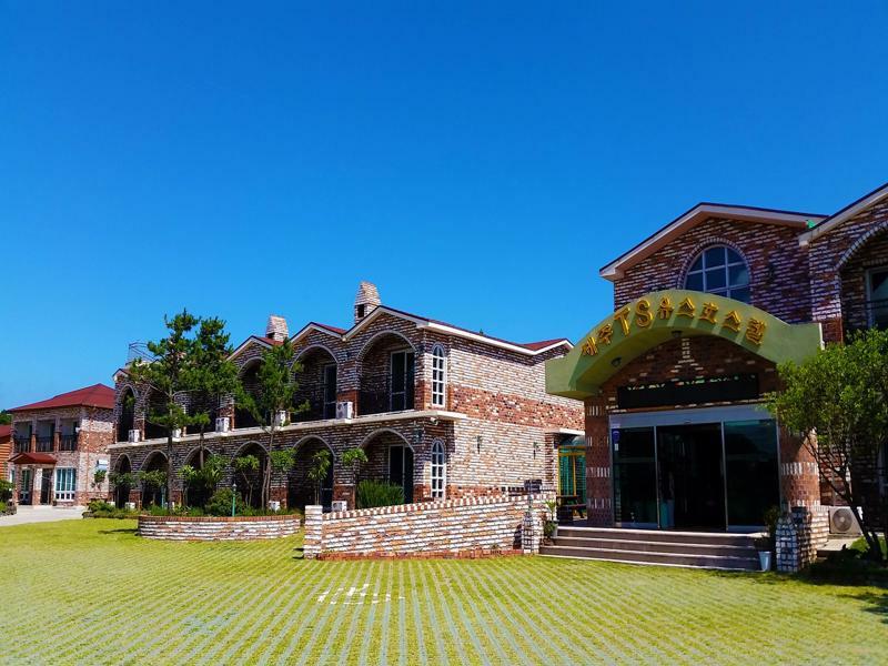 Jeju Ts Youth Hostel & Resort Σεογκουίπο Εξωτερικό φωτογραφία